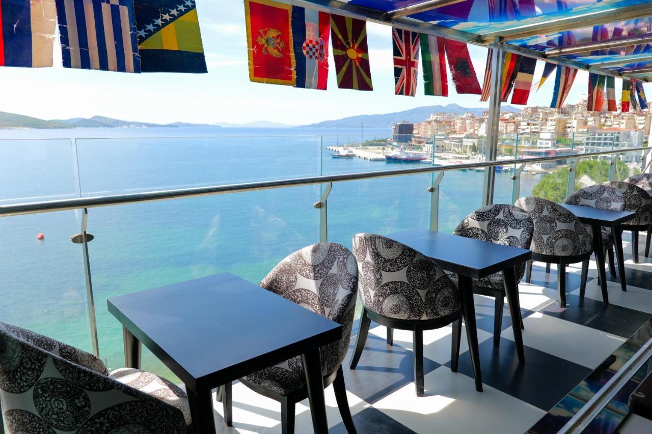 Republika Hotel Sarandë Exteriör bild